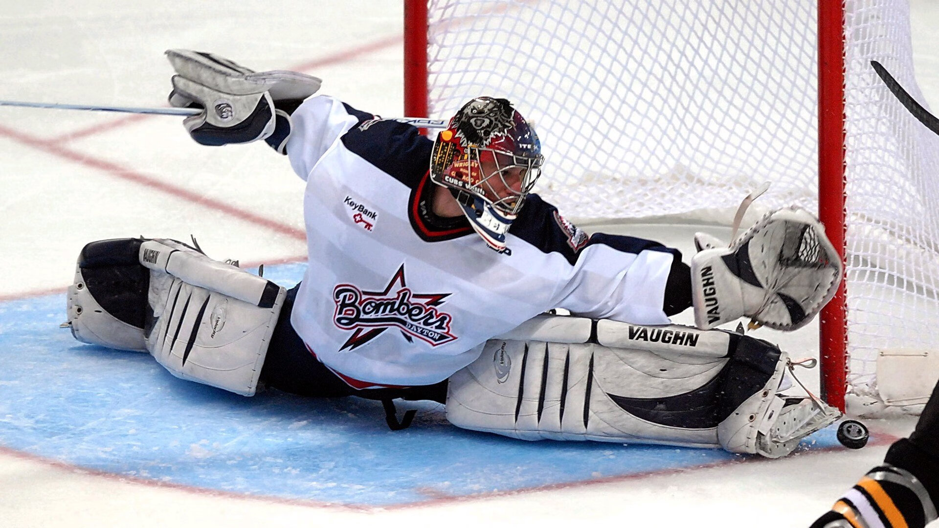 2015年季后赛：库里的“神奇”长距离投篮引领勇士开启“水花奇迹”